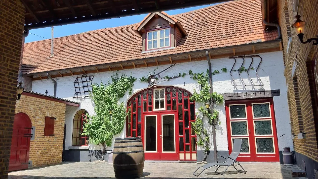 Boerderijwoning Elsloo Villa Elsloo  Nederland